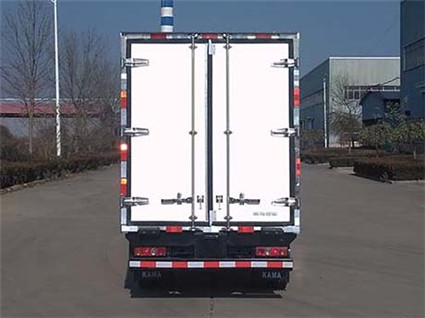 KMC5033XLCQ28D5型冷藏车_5.jpg