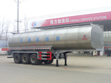 CLW9402GNY型鲜奶运输半挂车_1.jpg