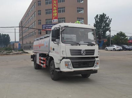 CLW5162GYYD5型运油车_1.jpg