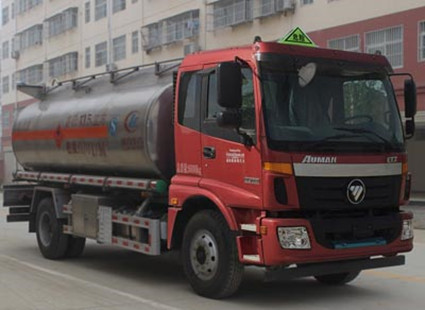 CLW5160GYYLB5型铝合金运油车_1.jpg