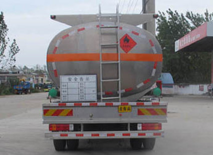 CLW5160GYYLB5型铝合金运油车_5.jpg