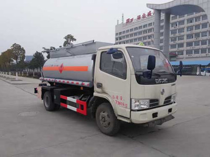 CLQ5070GRY5型易燃液体罐式运输车_1.jpg