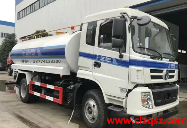 高端环卫洒水车.jpg